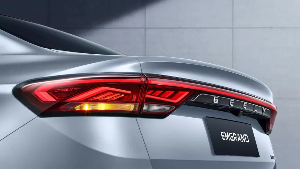 Geely-Emgrand-6.webp